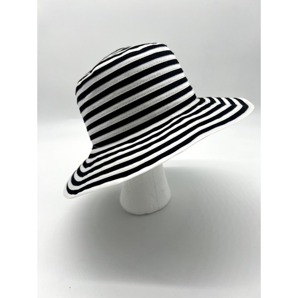 Hats and Caps Black White Floral Sun Hat - Picture 4 of 8